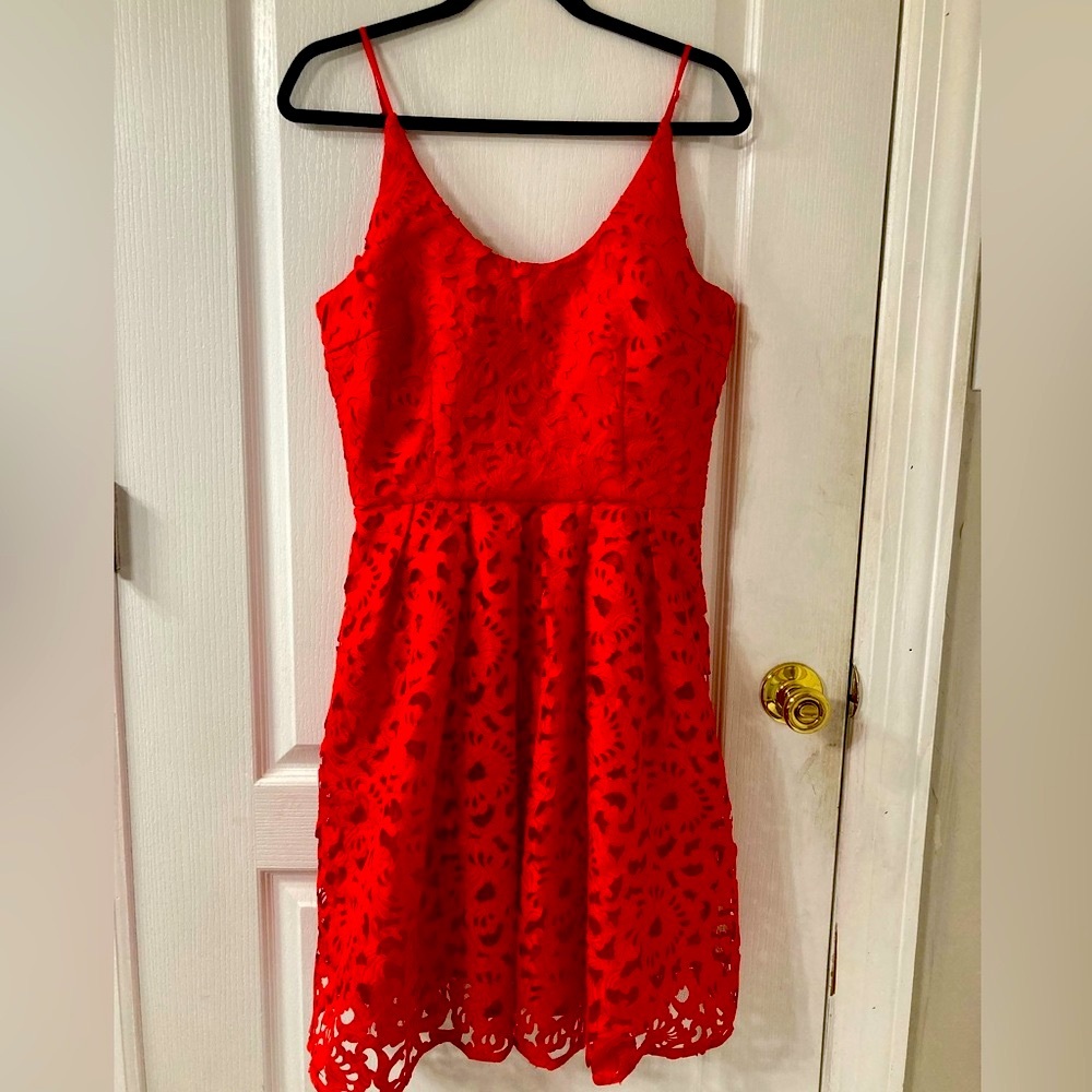 Minuet Dress red NWT